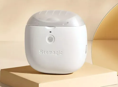 Gray helmet for bikers